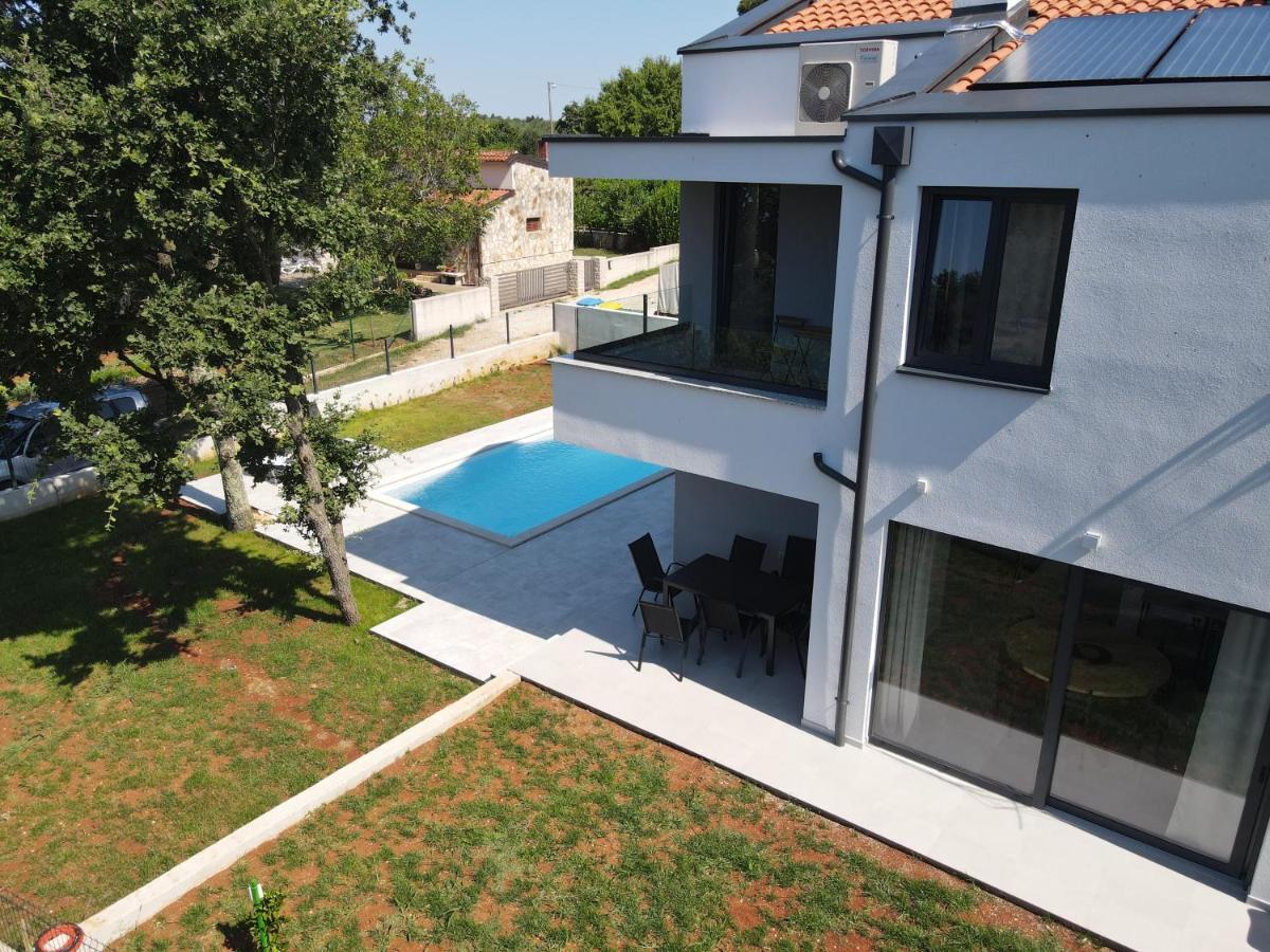 Villa Barbara Poreč Buitenkant foto