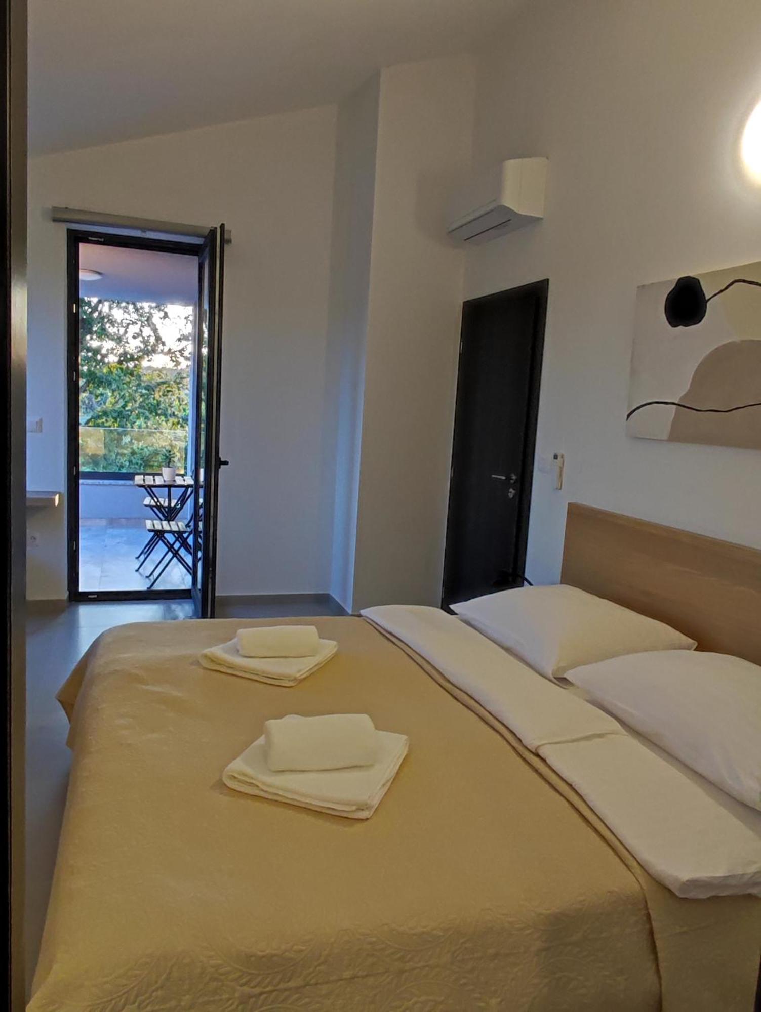 Villa Barbara Poreč Buitenkant foto